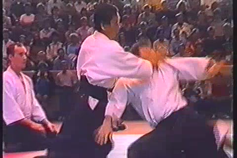 Показательная техника Тамура сенсея #1